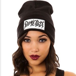 Dimepiece beanie